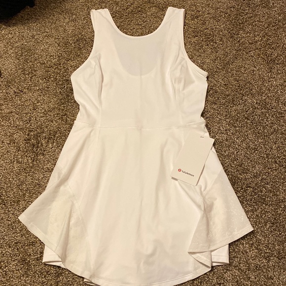 lululemon athletica Dresses & Skirts - NWT Lululemon Serene Stride Dress
